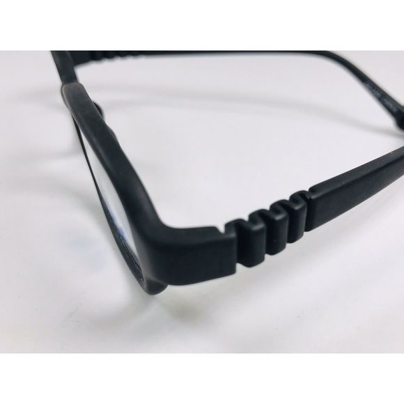 New TOTS Matte Black MIRACLE Eyeglasses for KIDS 45mm with Case & Strap - Picture 3 of 7